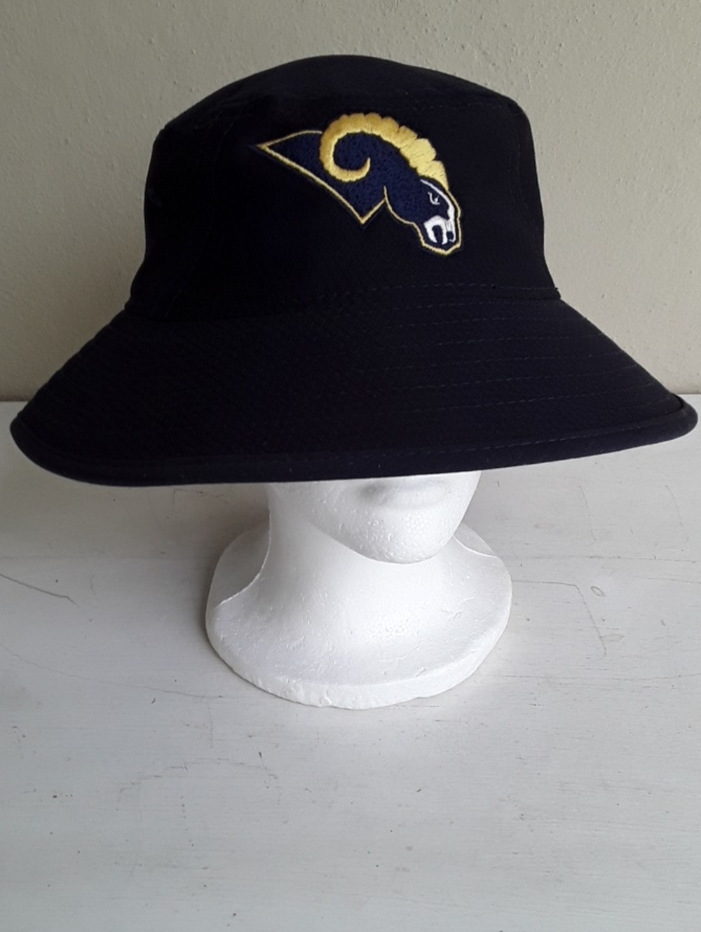 New Era LA RAMS Navy Bucket Hat with Yellow Ram Logo